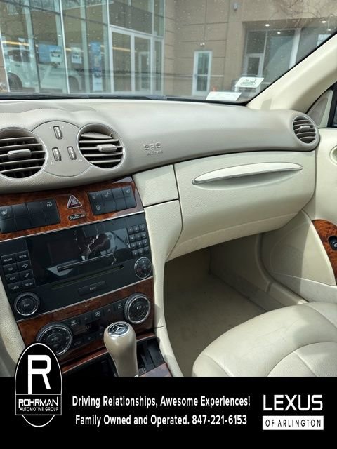 Used 2008 Mercedes-Benz CLK 350 Cabriolet image 3