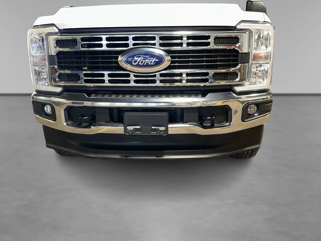 Certified 2024 Ford F250 XLT w/ FX4 Off-Road Package image 11