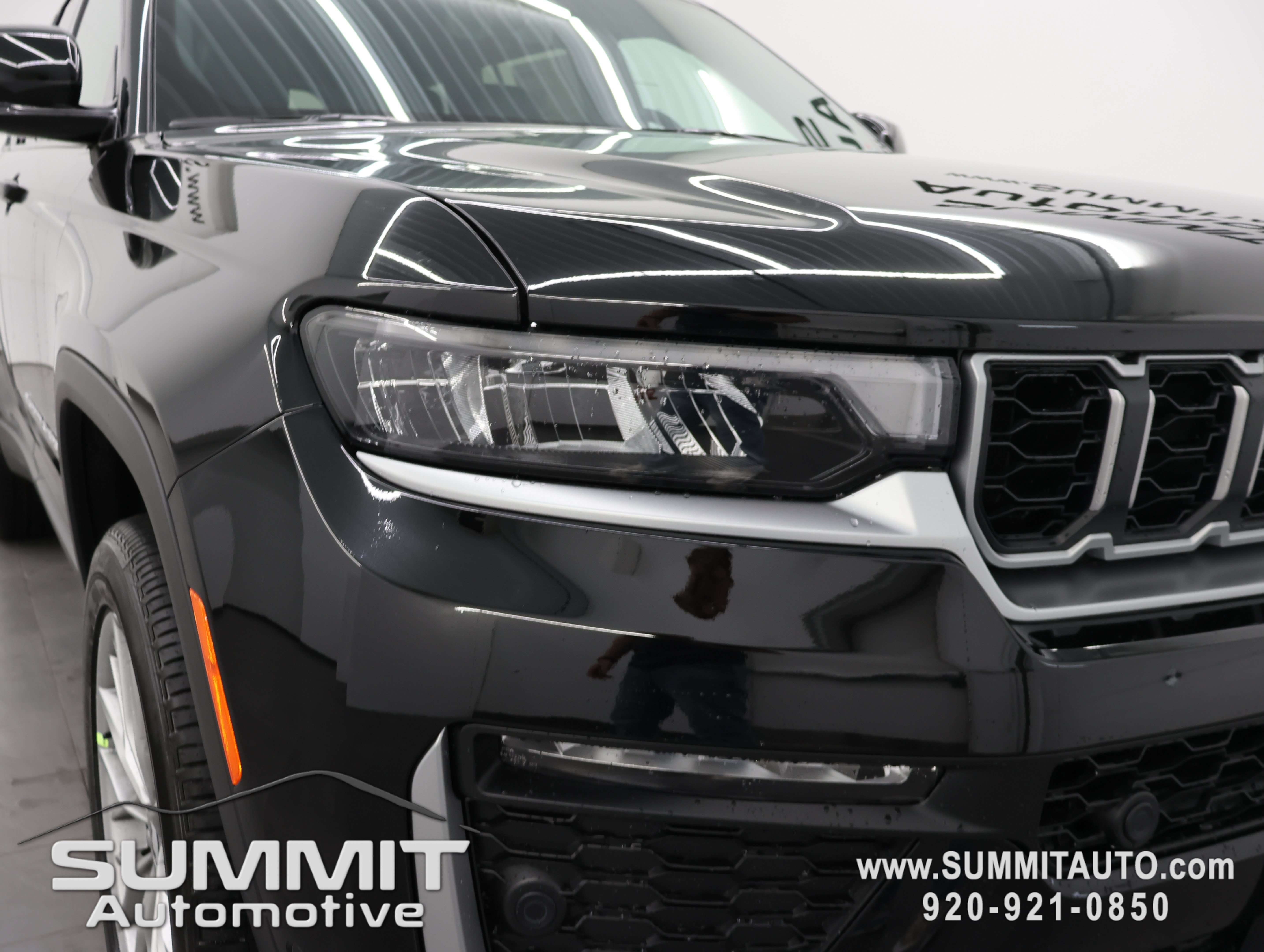 New 2027 Jeep Grand Cherokee L Limited AWD/4WD image 27