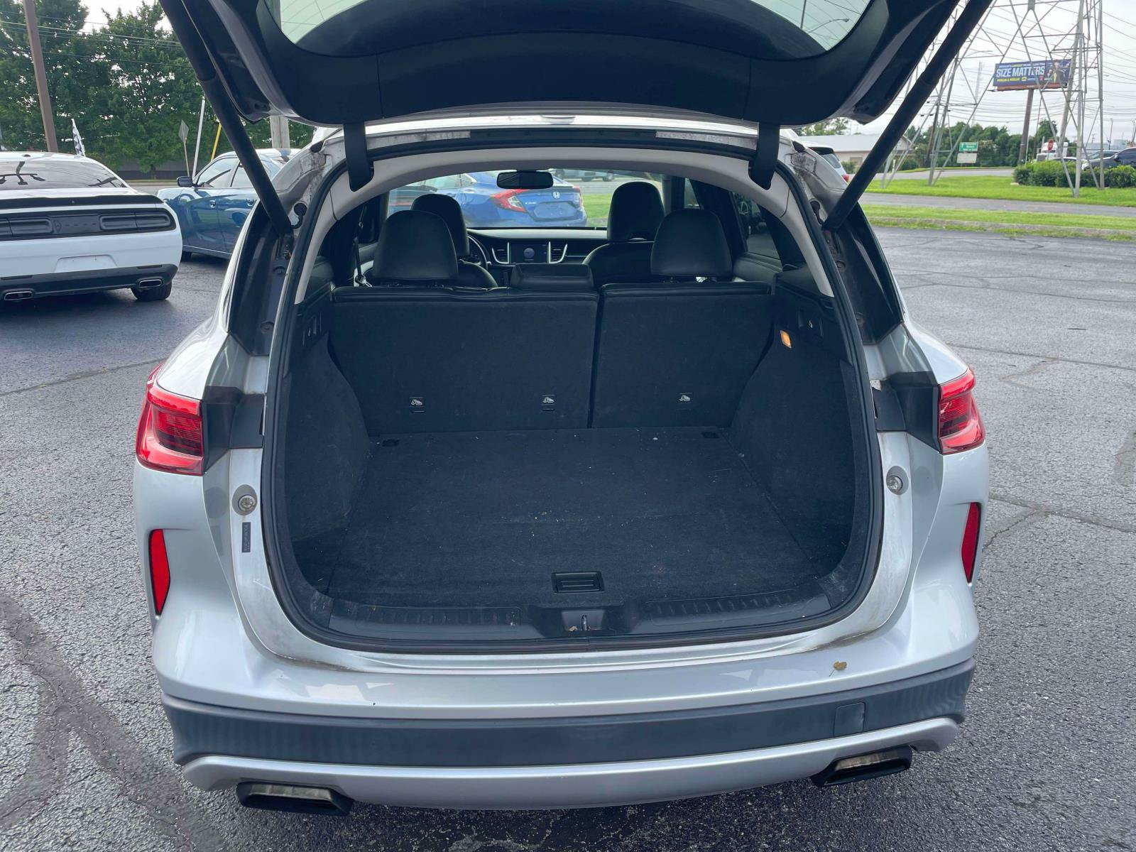 Used 2019 INFINITI QX50 Luxe FWD image 7
