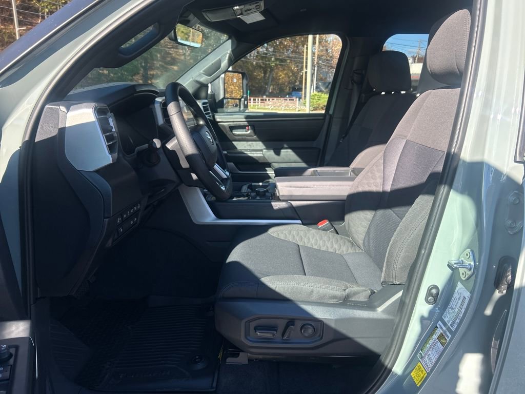 New 2026 Toyota Tundra SR5 image 17
