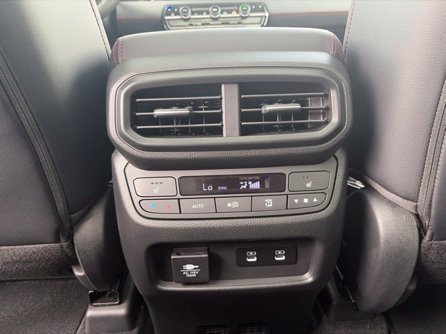 New 2026 Honda Pilot Black Edition image 8