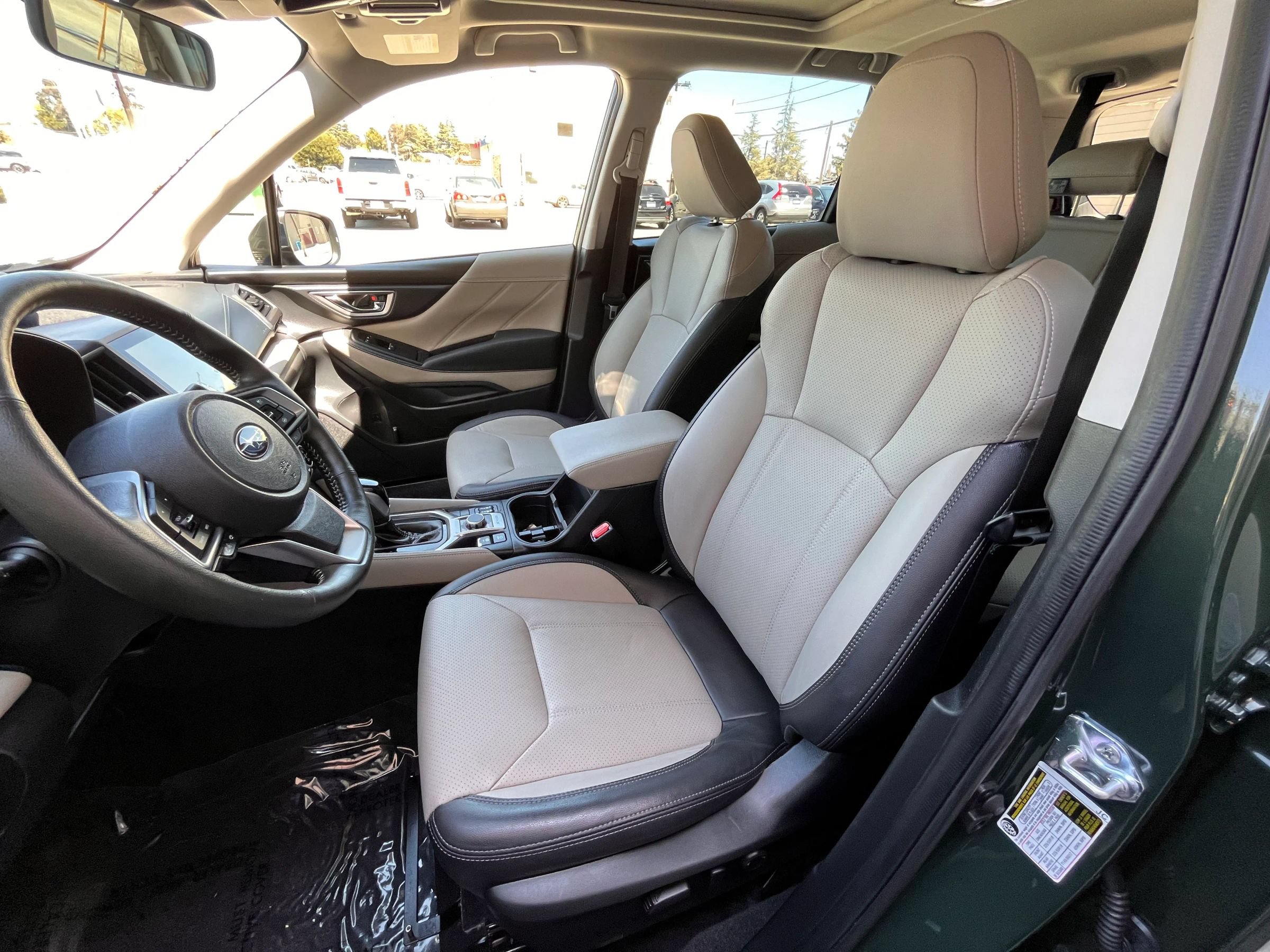 Used 2024 Subaru Forester Limited AWD/4WD image 11