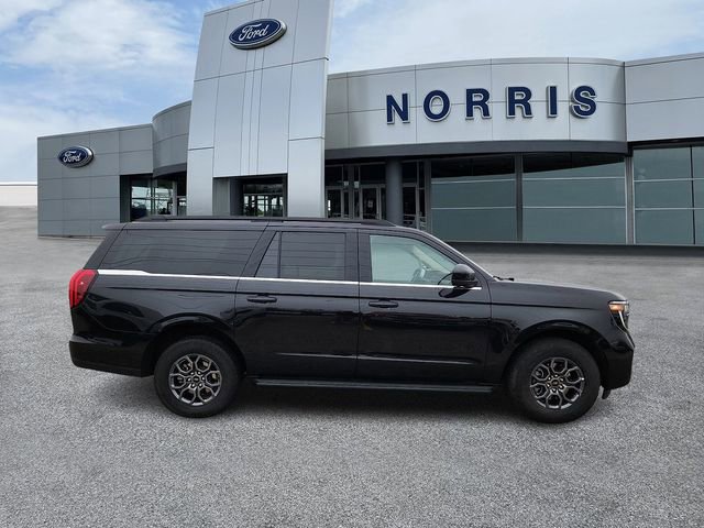 Certified 2025 Ford Expedition Max Active AWD/4WD image 5