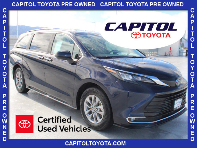 Certified 2024 Toyota Sienna XLE image 1