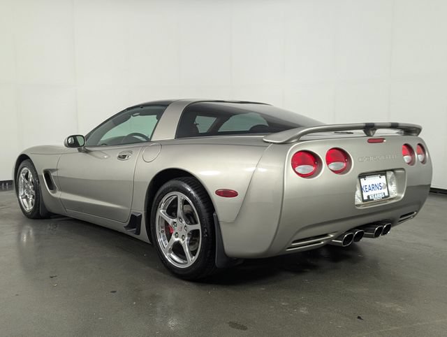 Used 1999 Chevrolet Corvette Coupe w/ Memory Pkg RWD image 6