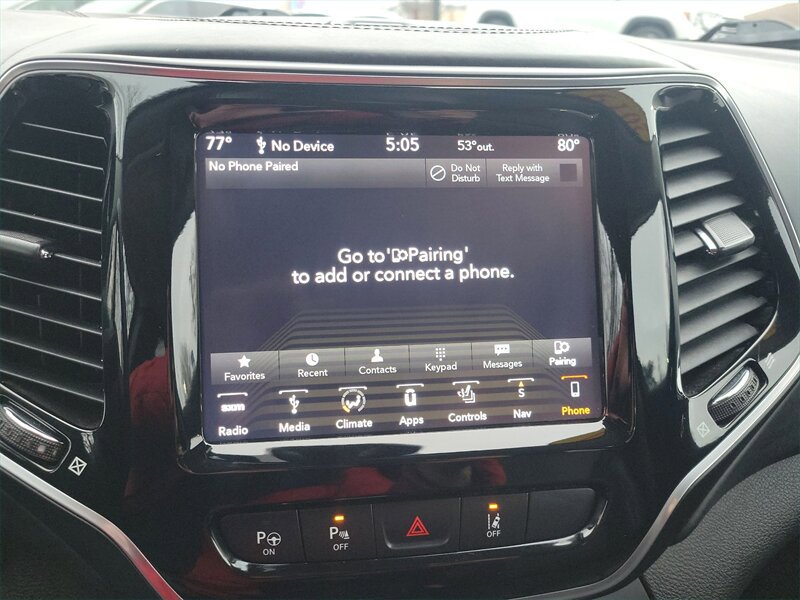 Used 2019 Jeep Cherokee Overland w/ Technology Group image 22