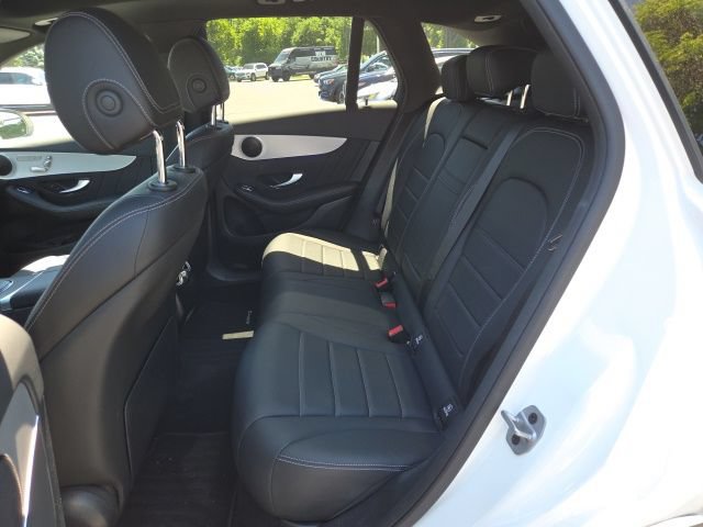 Used 2022 Mercedes-Benz GLC 300 4MATIC image 5