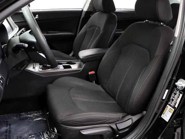 Used 2020 Kia Optima LX image 9