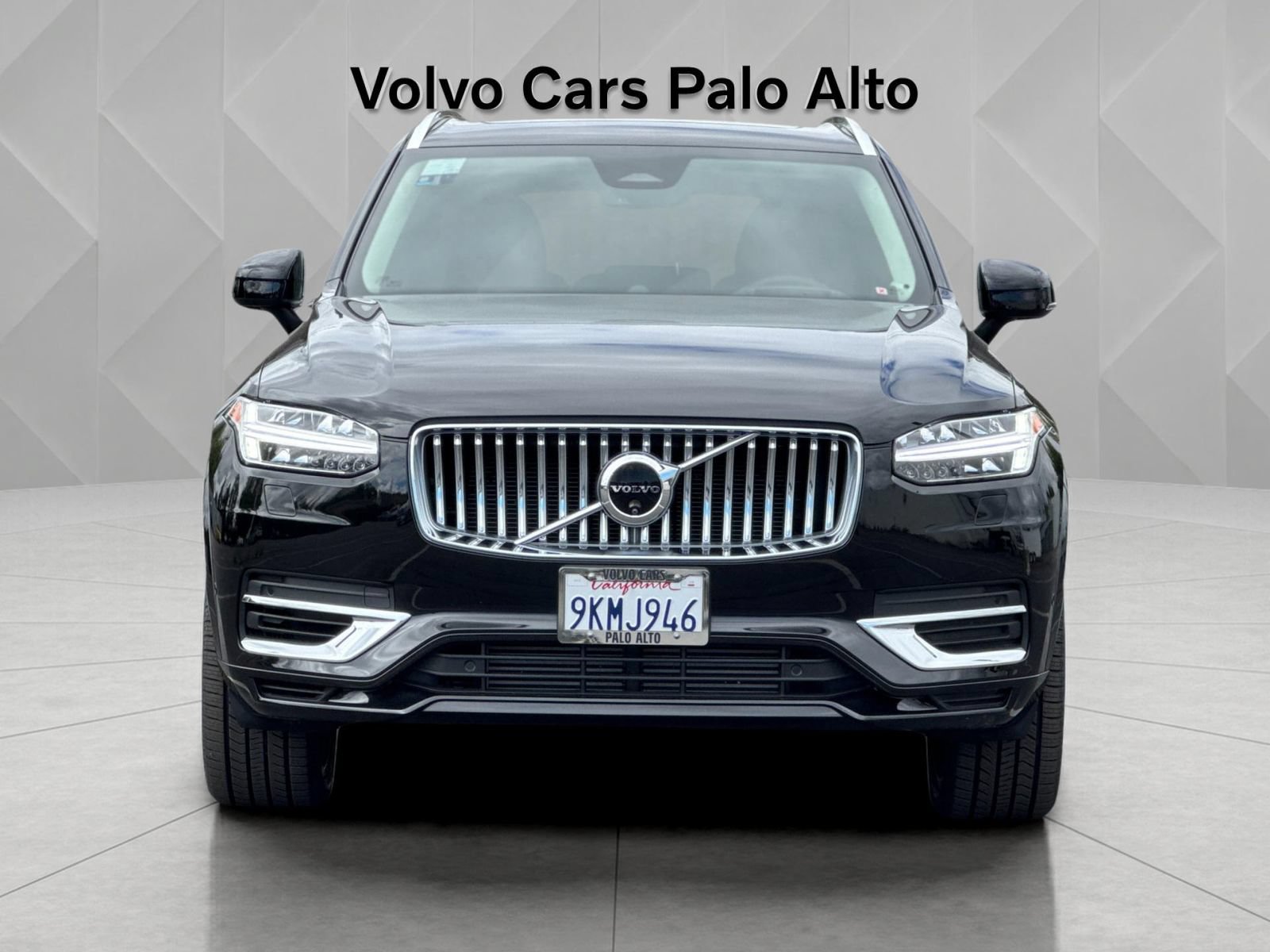 Certified 2024 Volvo XC90 T8 Ultimate w/ Lounge Package AWD/4WD image 15