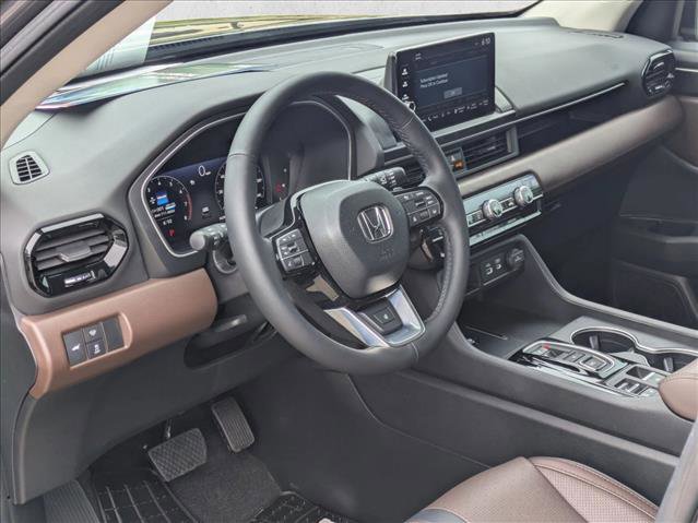 Certified 2023 Honda Pilot Elite image 11