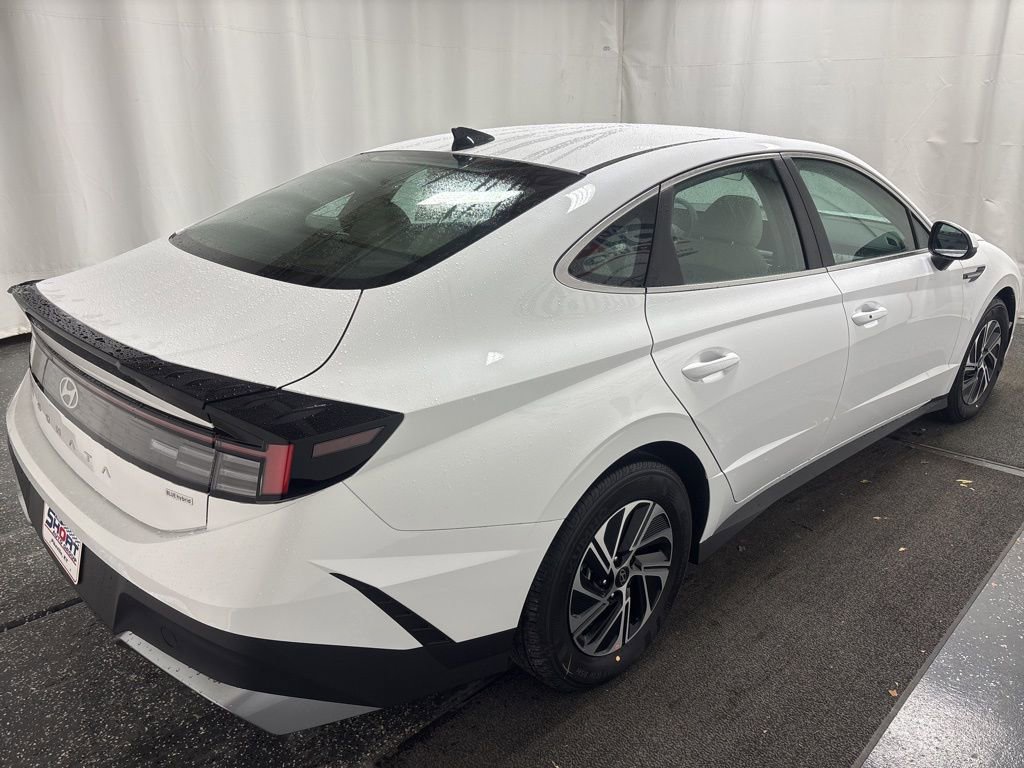 New 2026 Hyundai Sonata Blue image 4