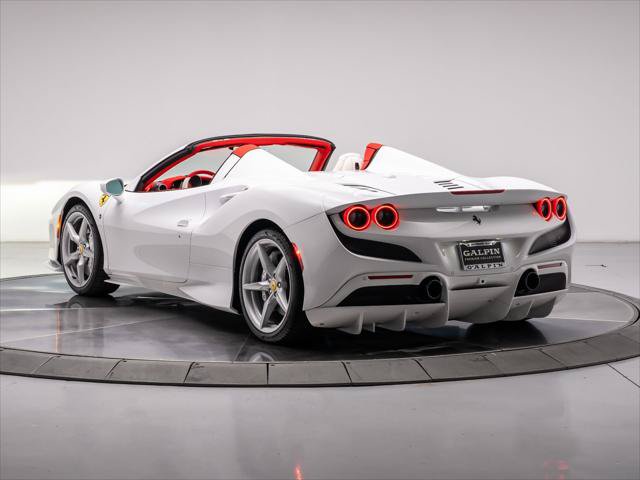 Used 2022 Ferrari F8 Tributo RWD image 3