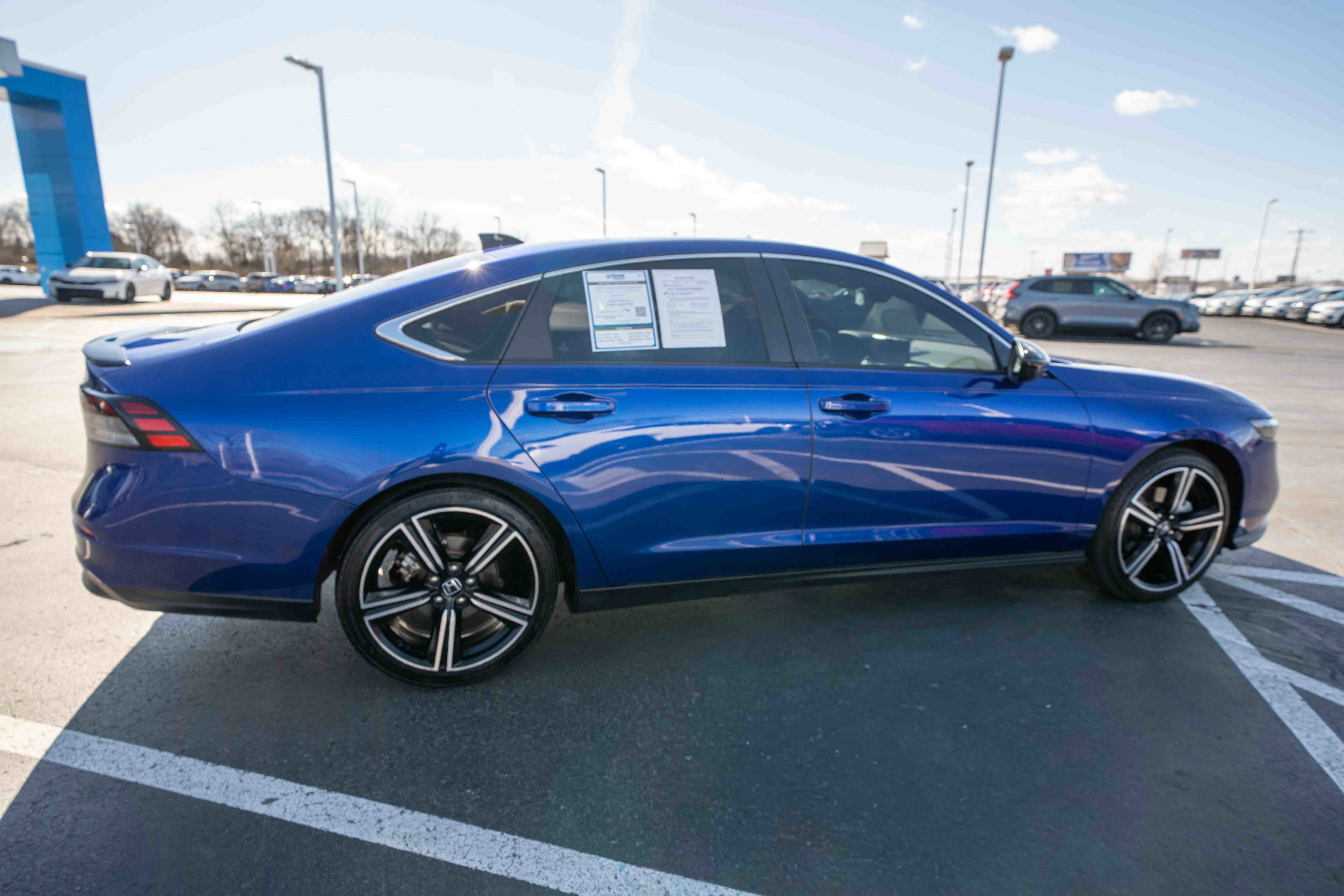 Used 2023 Honda Accord Sport image 6