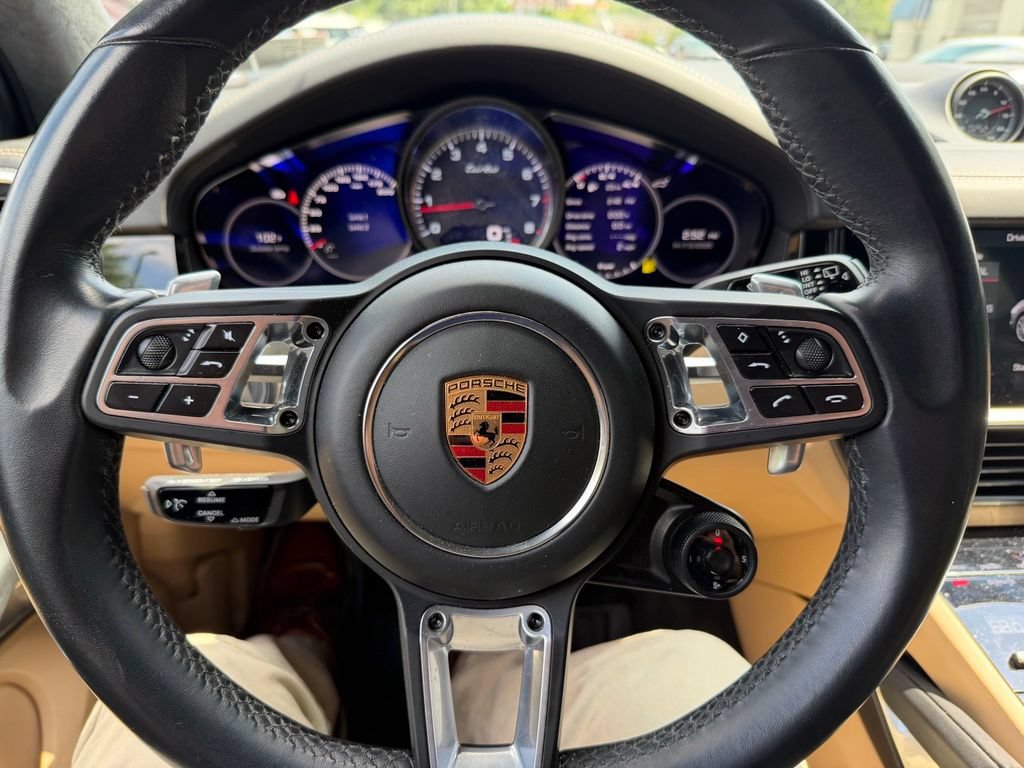 Used 2019 Porsche Cayenne Turbo AWD/4WD image 16