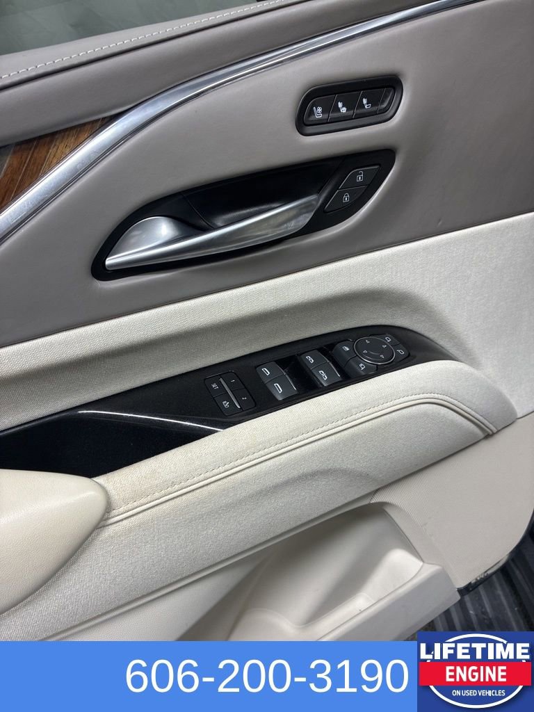 Used 2024 Cadillac Escalade Sport Platinum image 10