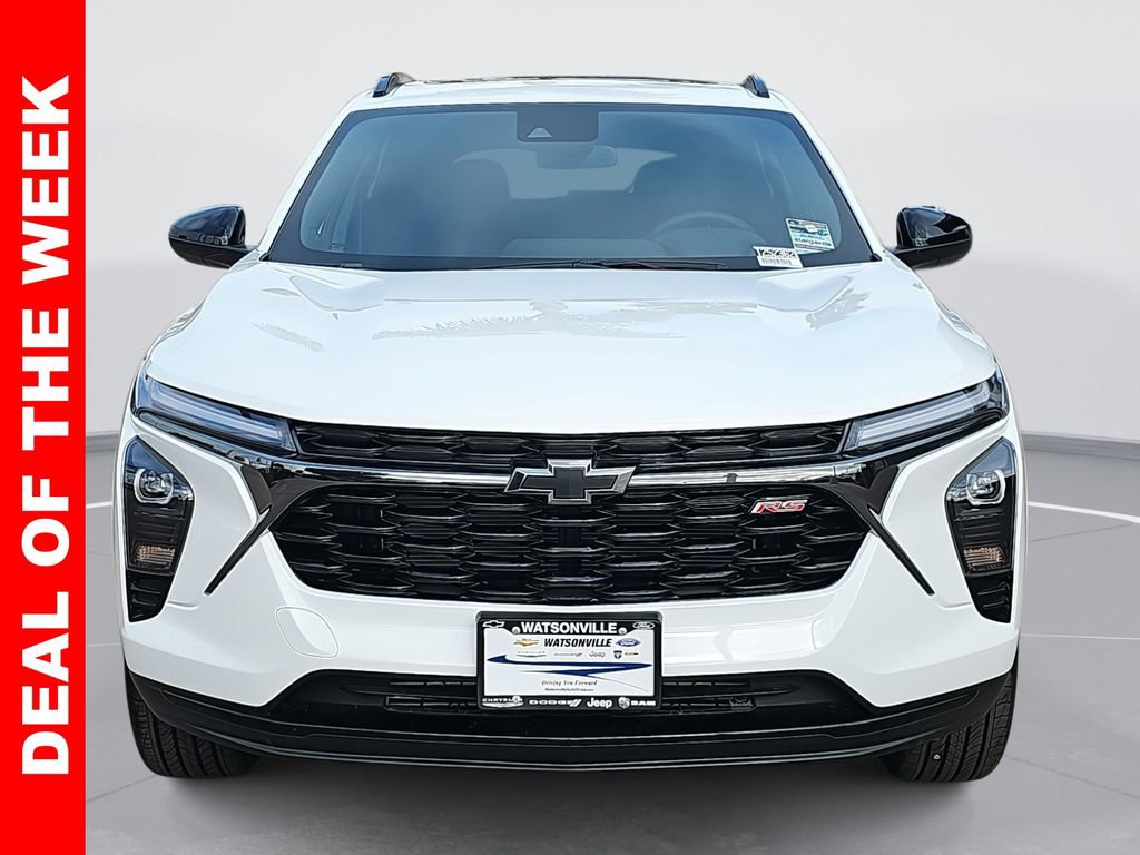 New 2025 Chevrolet Trax RS w/ Sunroof Package image 8