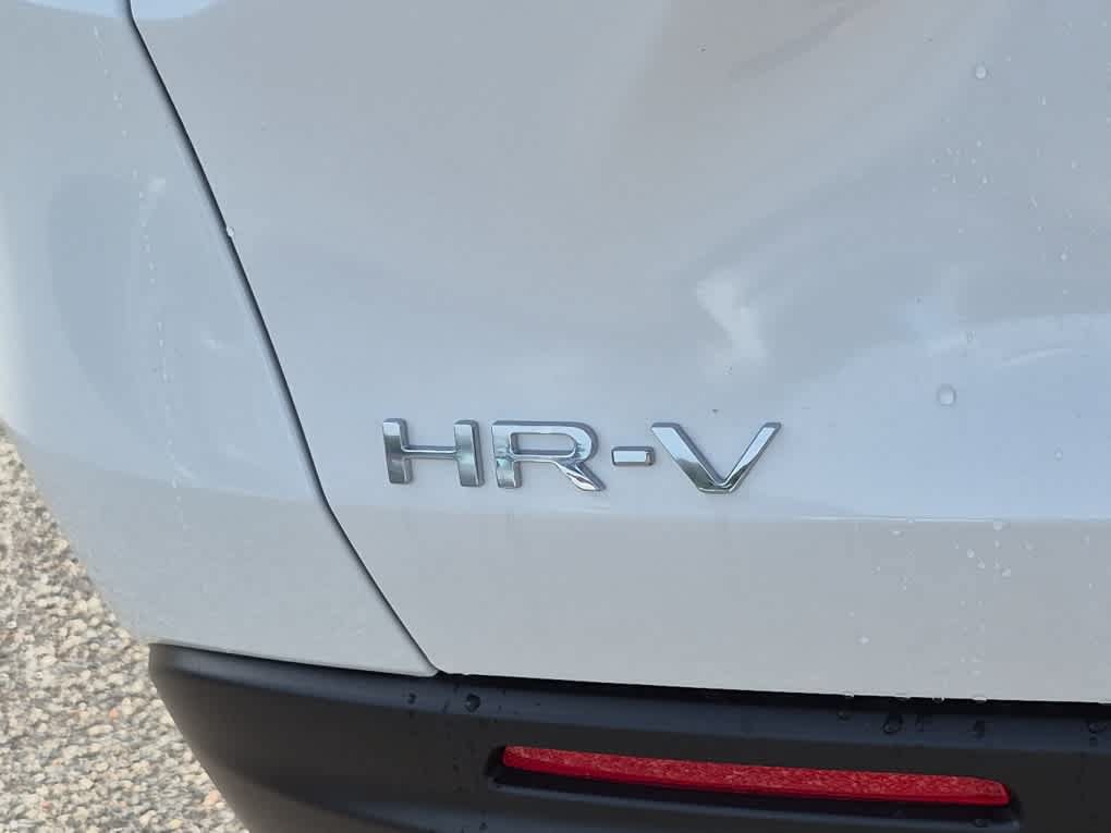 New 2027 Honda HR-V LX image 17