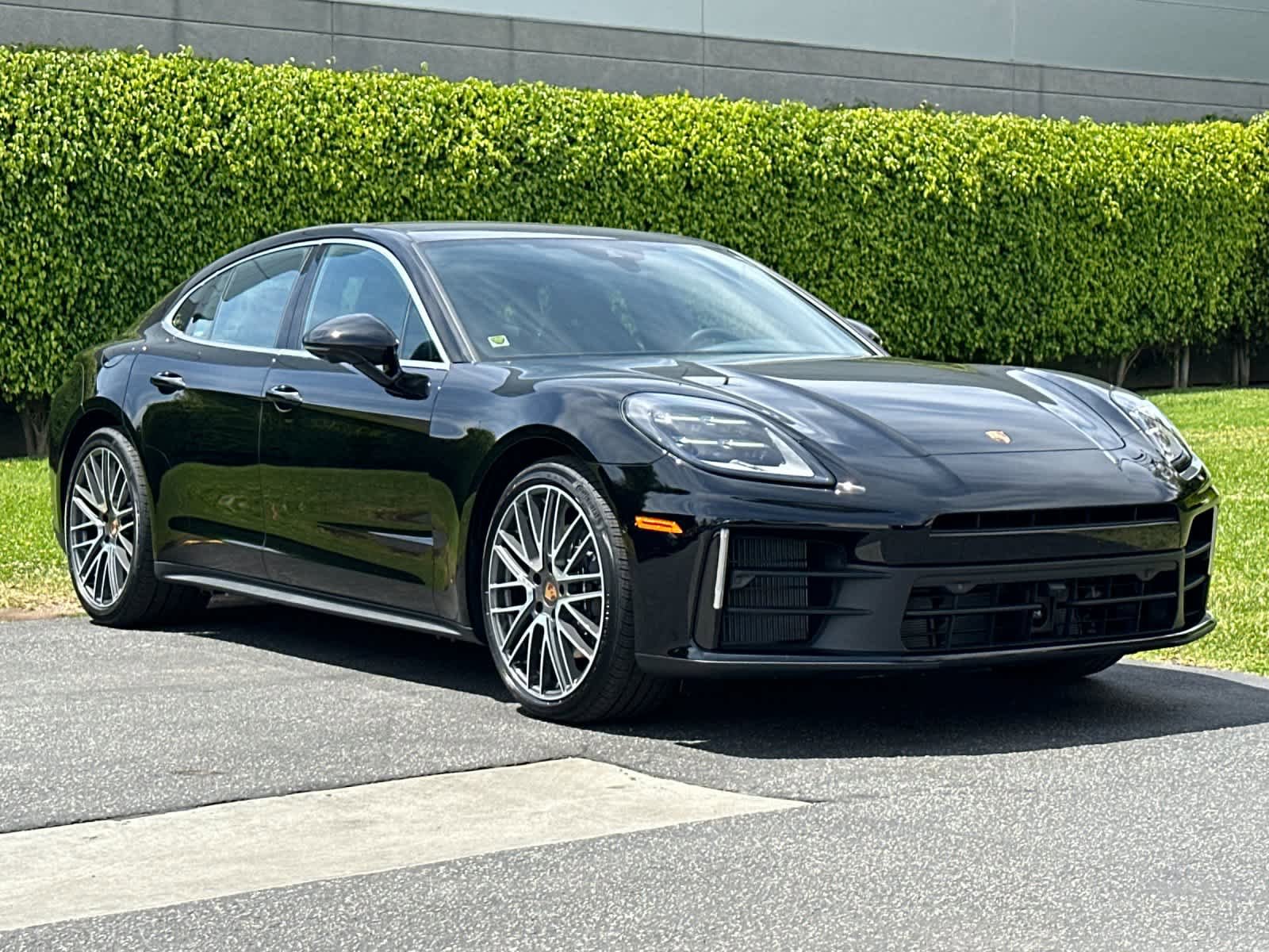 New 2026 Porsche Panamera image 10