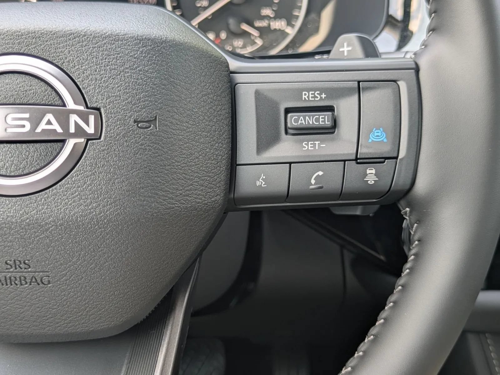 New 2026 Nissan Pathfinder SV FWD image 18