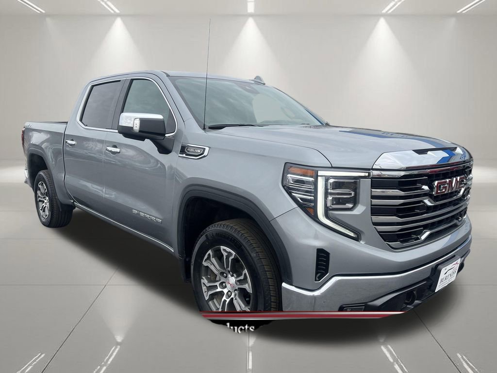 Certified 2025 GMC Sierra 1500 SLT image 3