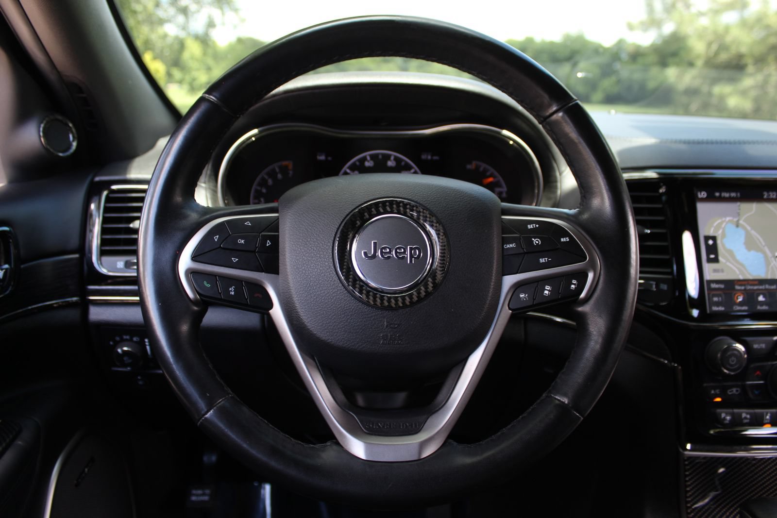 Used 2020 Jeep Grand Cherokee High Altitude AWD/4WD image 15