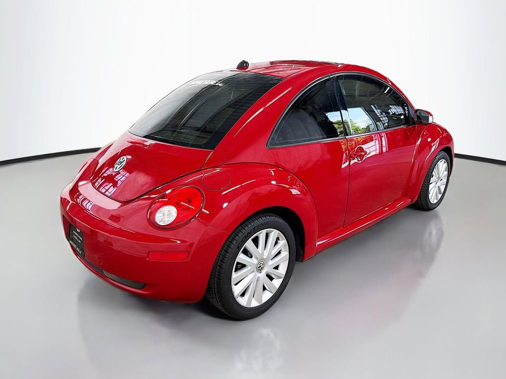 Used 2008 Volkswagen Beetle SE FWD image 10