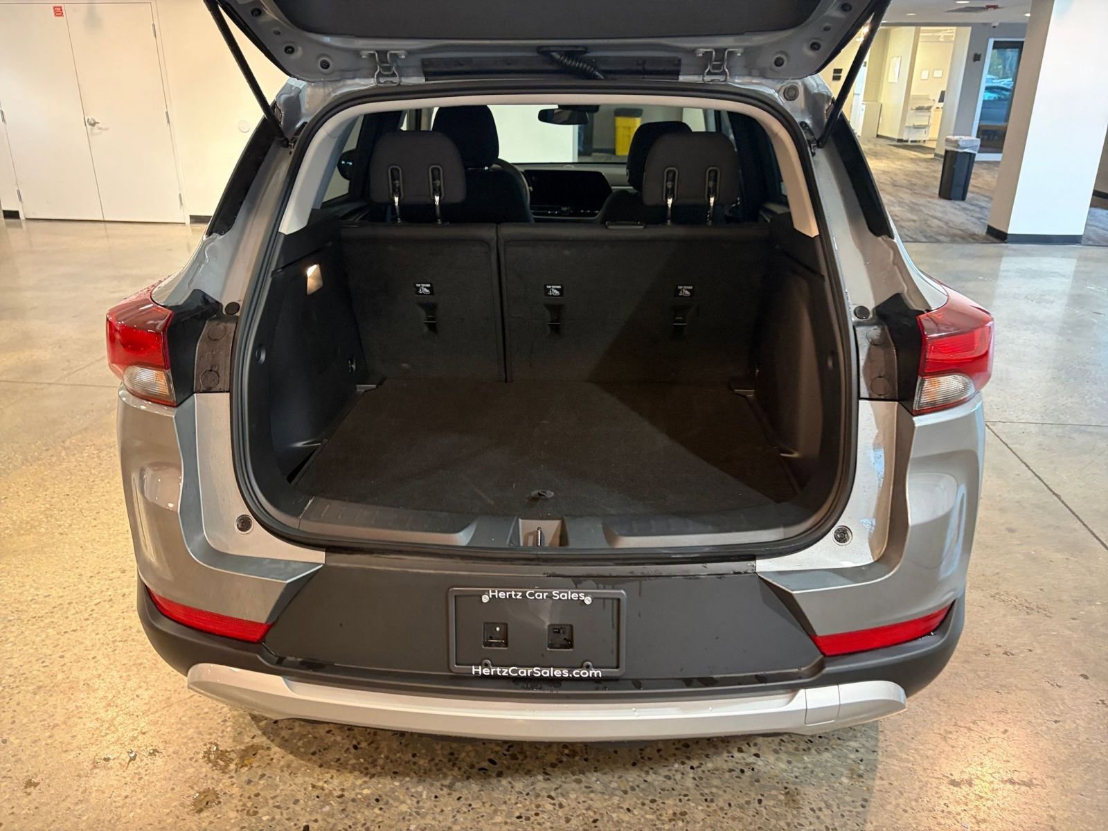 Used 2025 Chevrolet TrailBlazer LT image 29