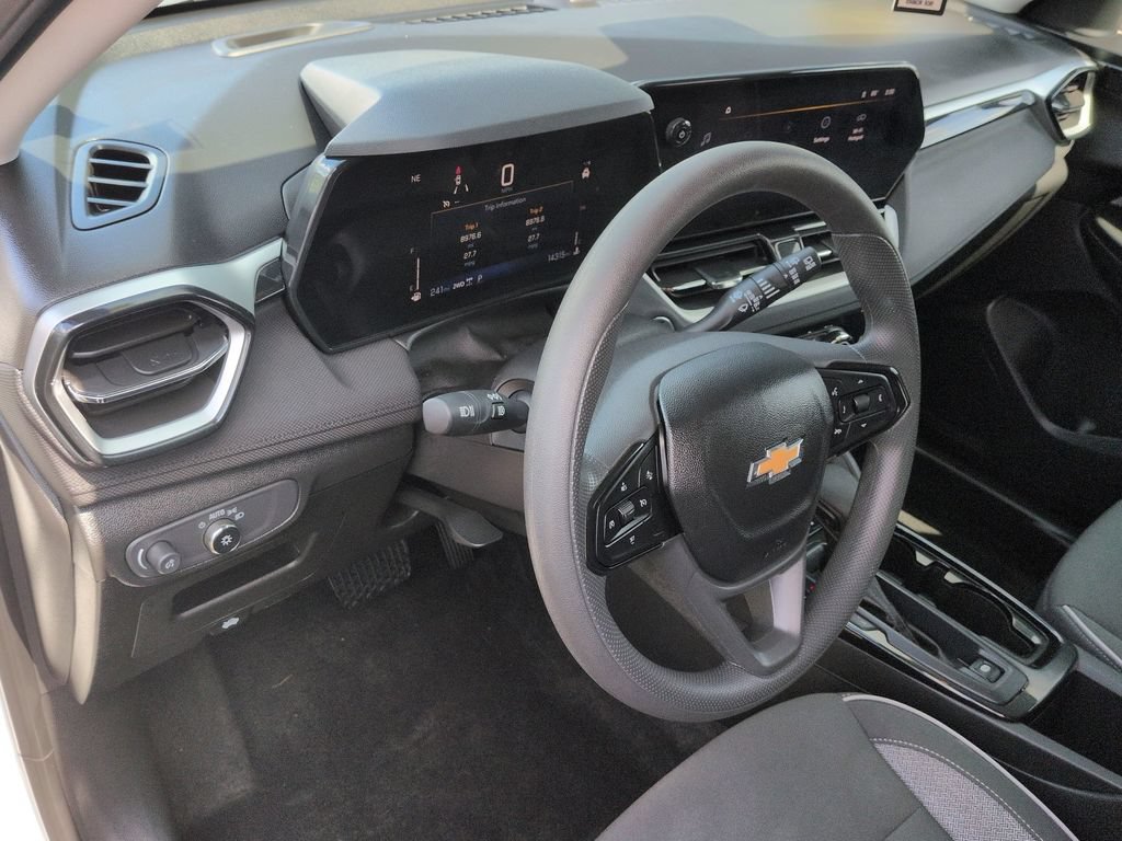 Certified 2024 Chevrolet TrailBlazer LT AWD/4WD image 12