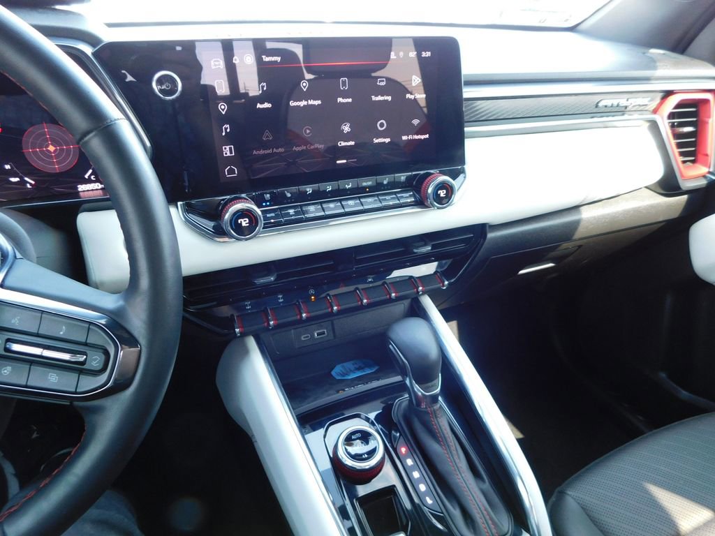 Used 2023 GMC Canyon AT4X image 35