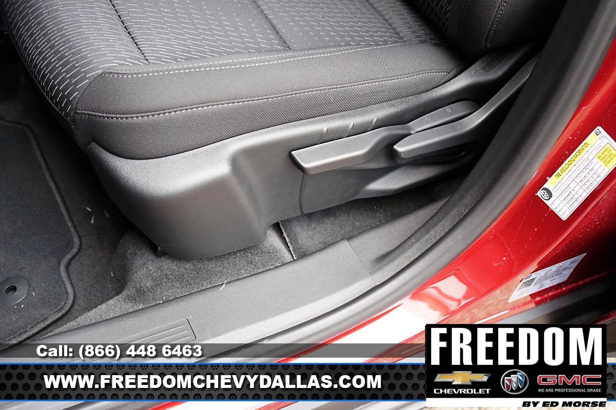 New 2025 Chevrolet Equinox LT w/ Safety and Technology Package image 36