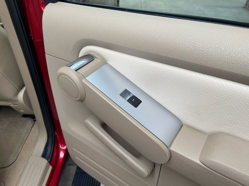 Used 2009 Mercury Mountaineer Premier image 44