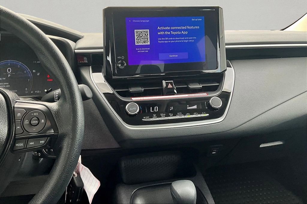Used 2026 Toyota Corolla LE image 9