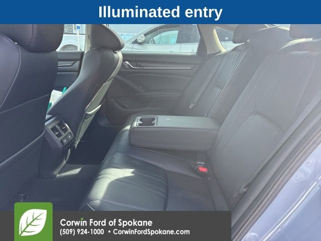 Used 2022 Honda Accord Touring image 9