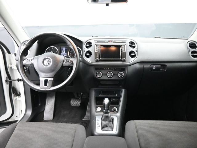 Used 2018 Volkswagen Tiguan Limited image 23
