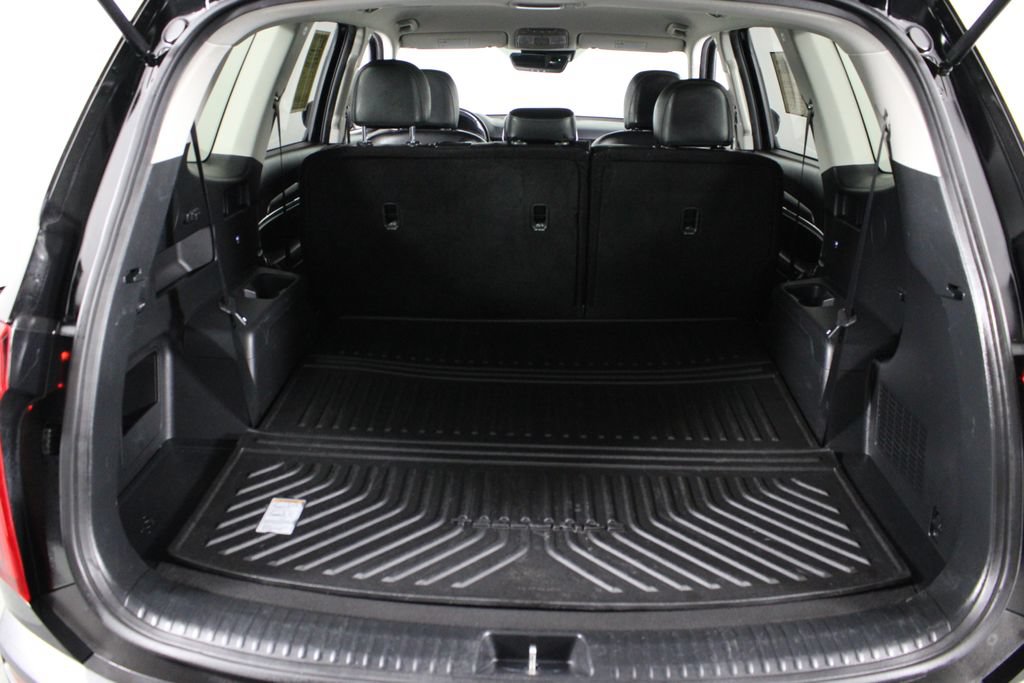 Used 2022 Kia Telluride LX FWD image 17