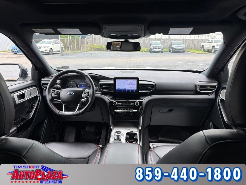 Used 2023 Ford Explorer ST-Line w/ Class IV Trailer Tow Package AWD/4WD image 6