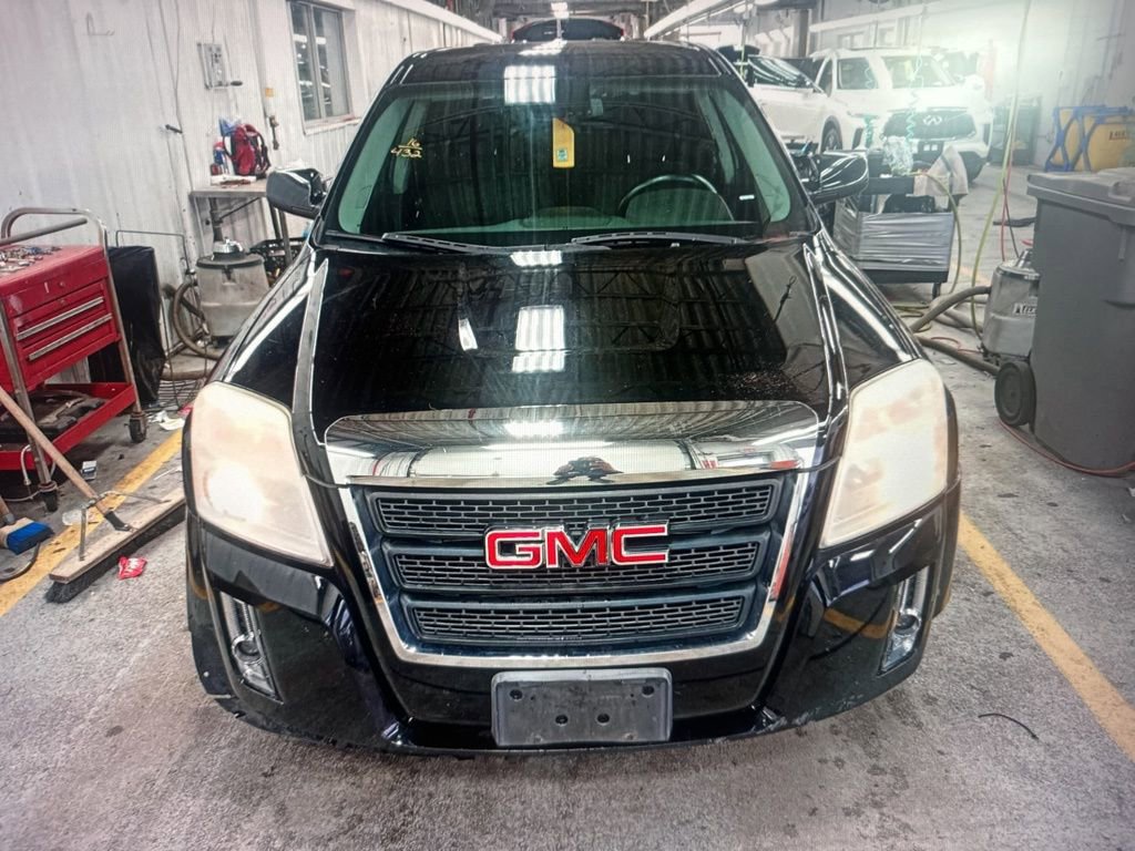 Used 2012 GMC Terrain SLE w/ LPO, Protection Package AWD/4WD image 2