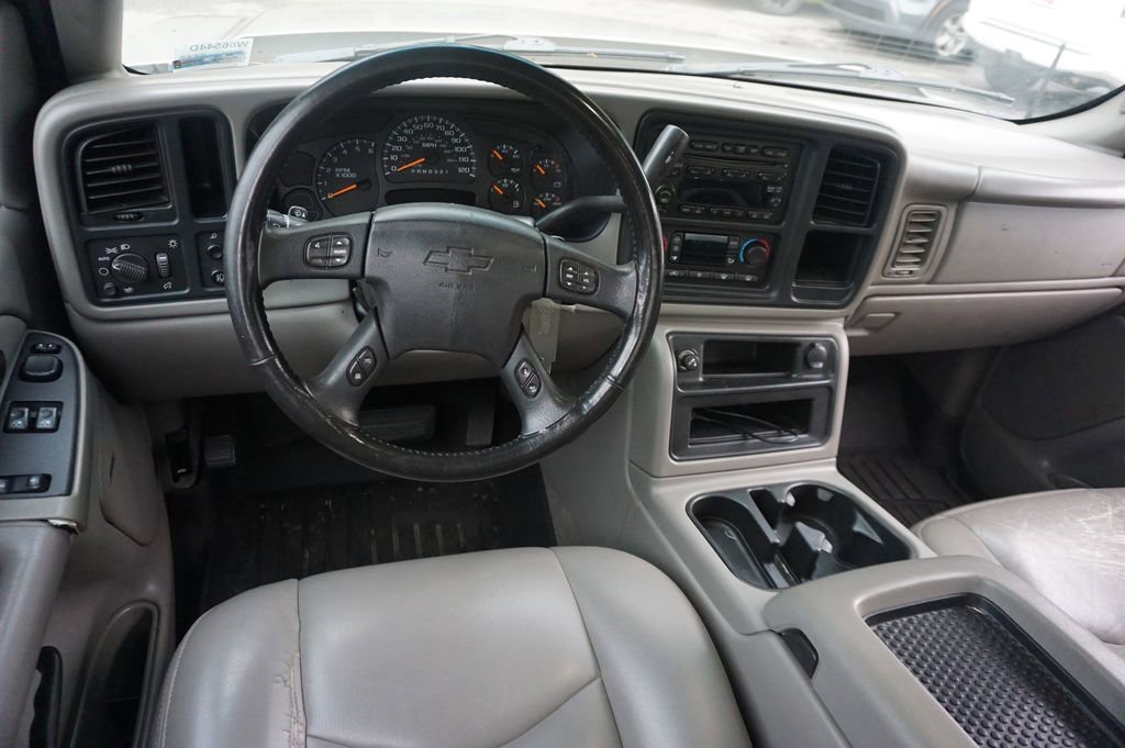 Used 2006 Chevrolet Silverado 1500 LT w/ Onstar Plus Package RWD image 4