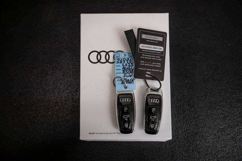 Used 2025 Audi RS Q8 performance AWD/4WD image 39