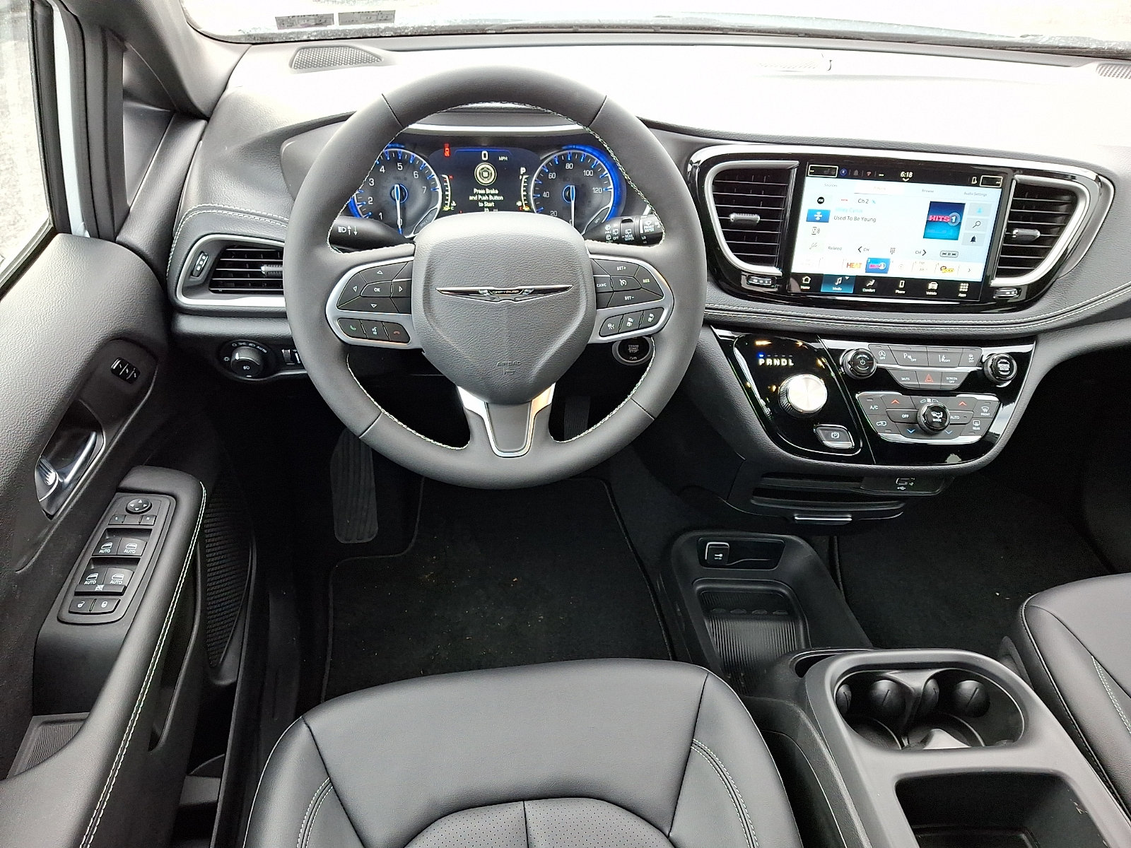 New 2026 Chrysler Pacifica Select FWD image 7