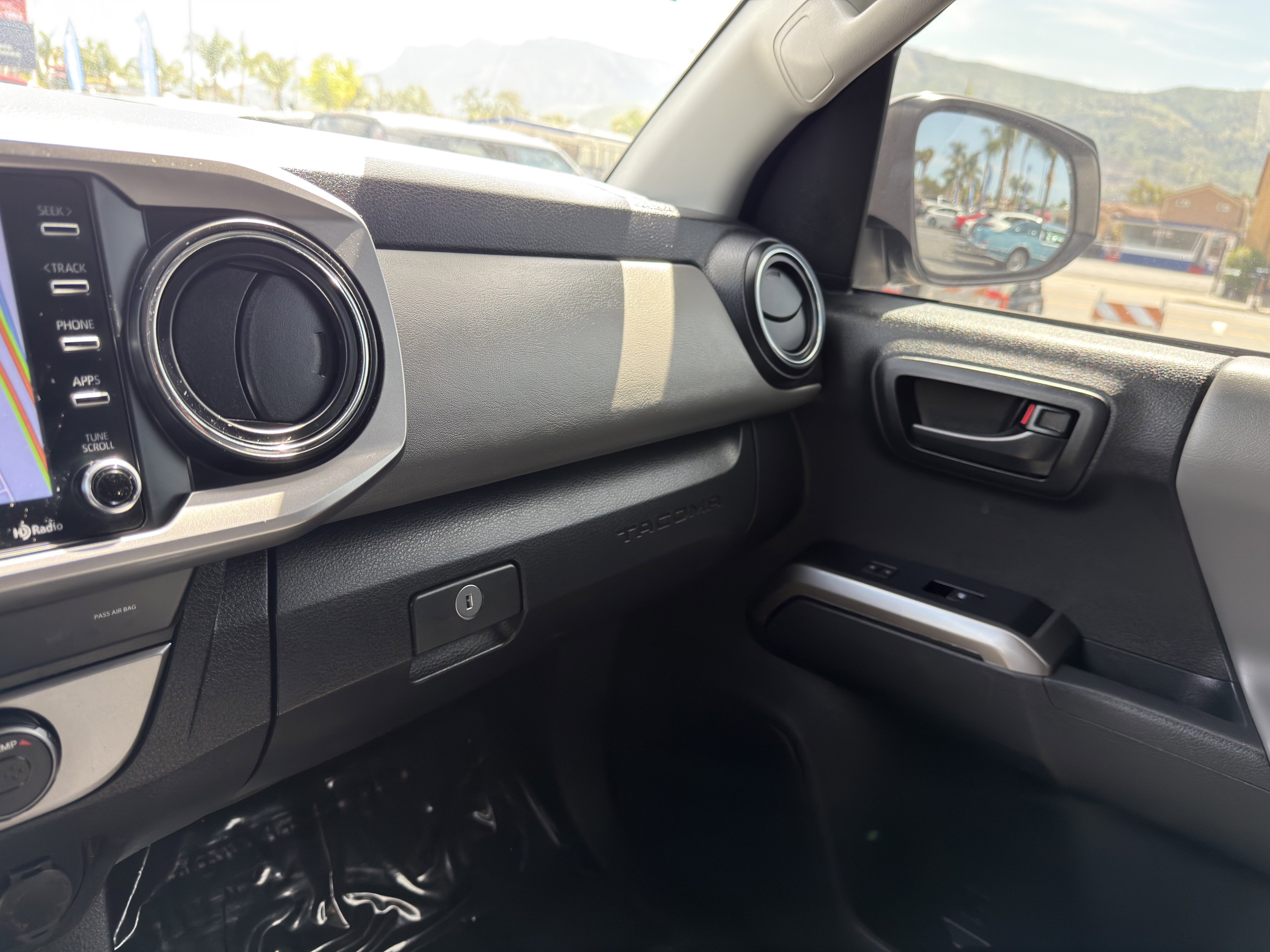 Used 2023 Toyota Tacoma SR5 RWD image 35