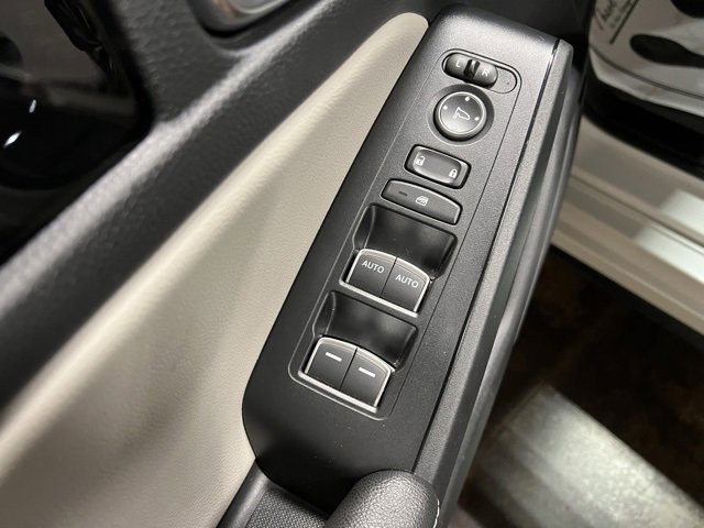 Used 2024 Honda Civic EX-L image 13