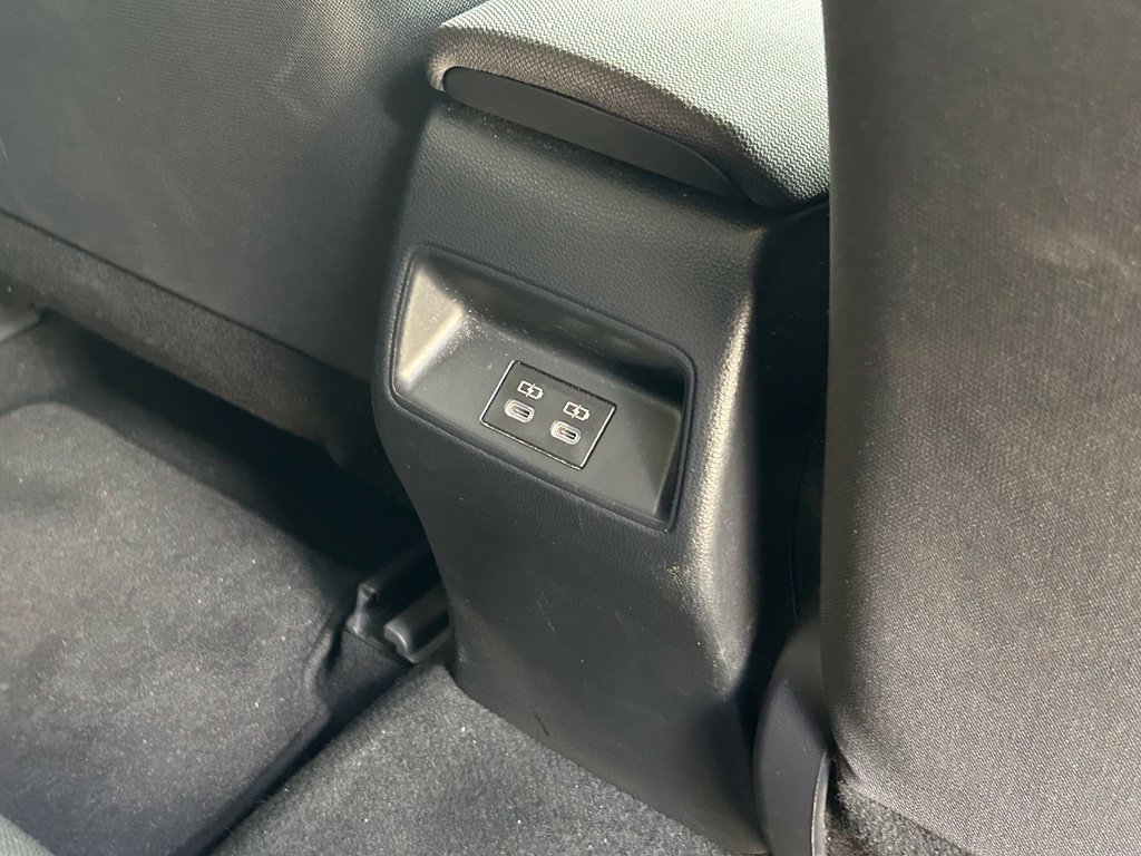 Used 2023 Toyota Corolla LE FWD image 30