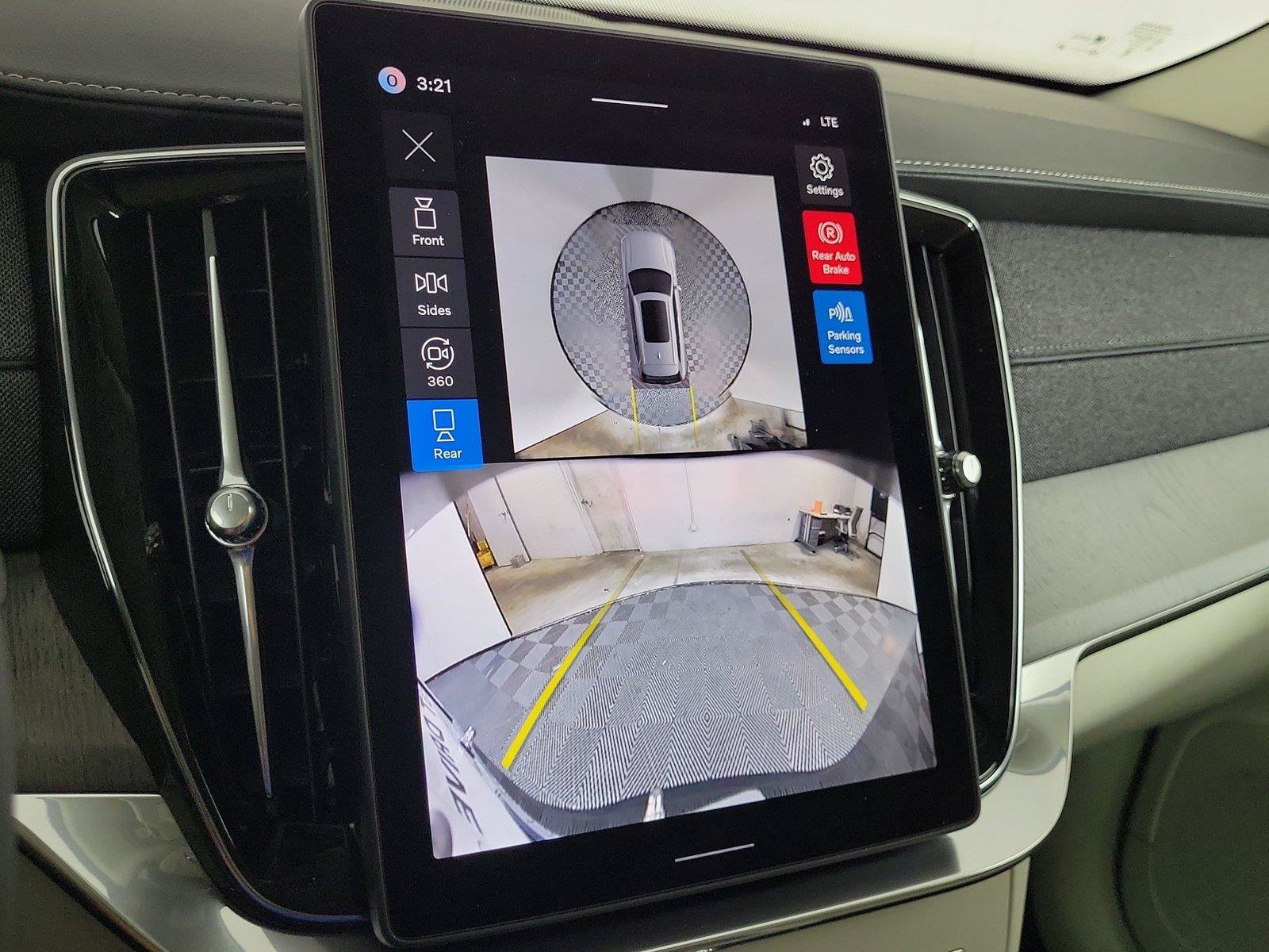 New 2027 Volvo XC90 B6 Ultra AWD/4WD image 29