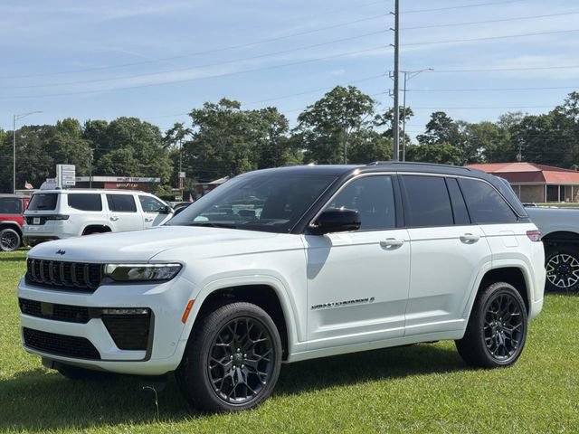 New 2026 Jeep Grand Cherokee Summit w/ Obsidian Package AWD/4WD image 15