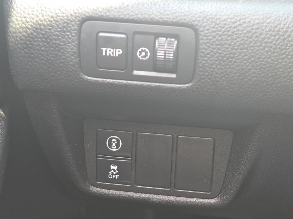Used 2022 Honda Accord LX image 8