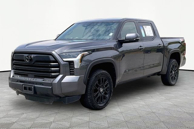 Used 2026 Toyota Tundra SR5 w/ SX Package AWD/4WD image 3