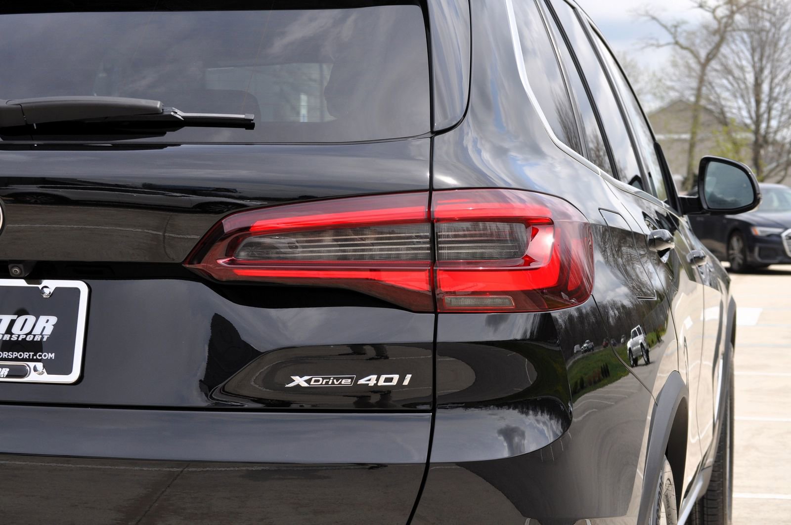 Used 2023 BMW X5 xDrive40i w/ Parking Assistance Package AWD/4WD image 21