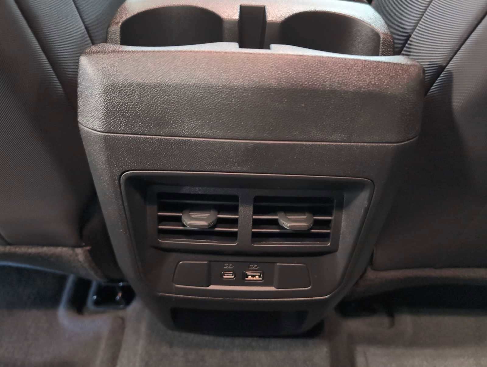 Used 2025 Chevrolet Colorado Z71 w/ Technology Package image 21